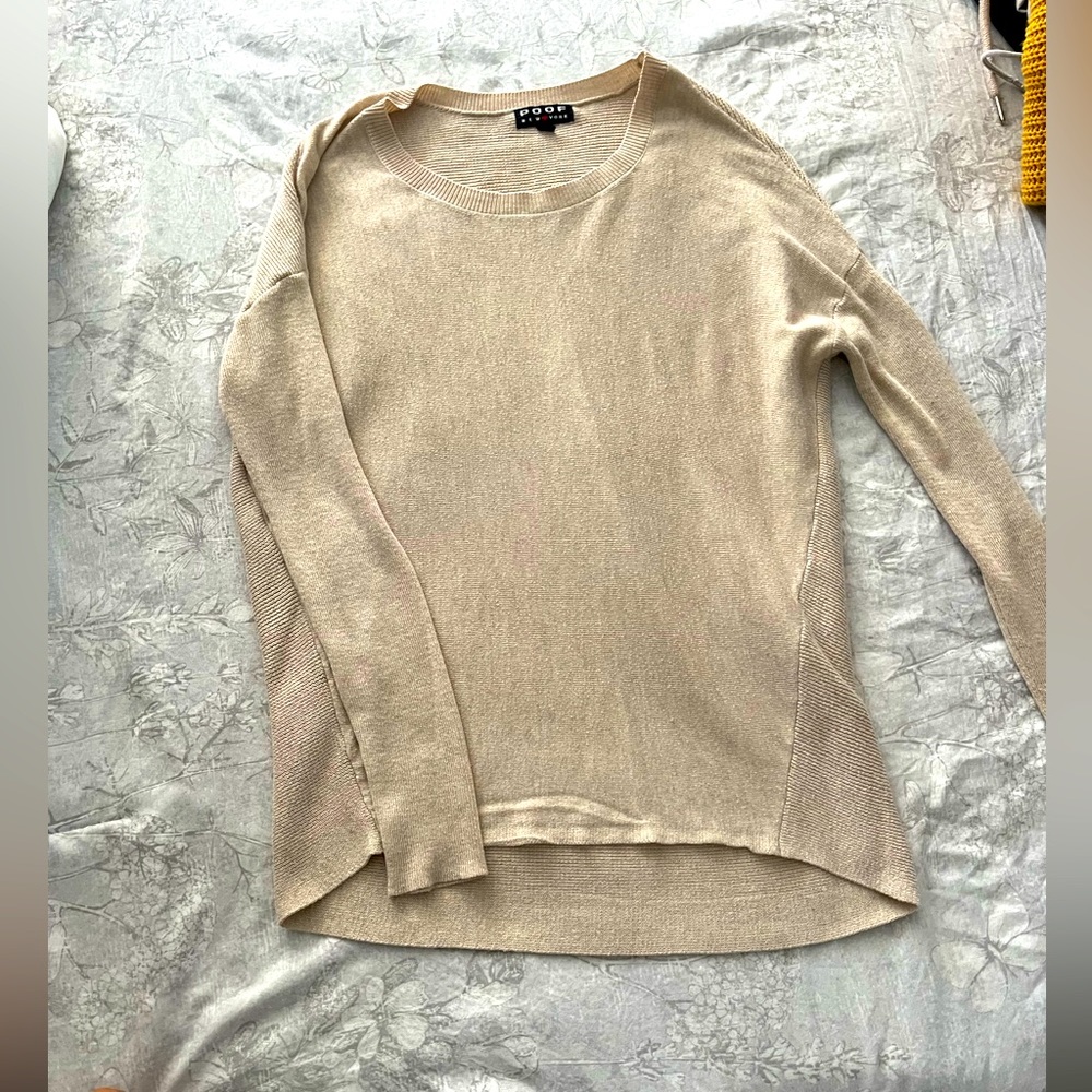 Long sleeve sweater shirt